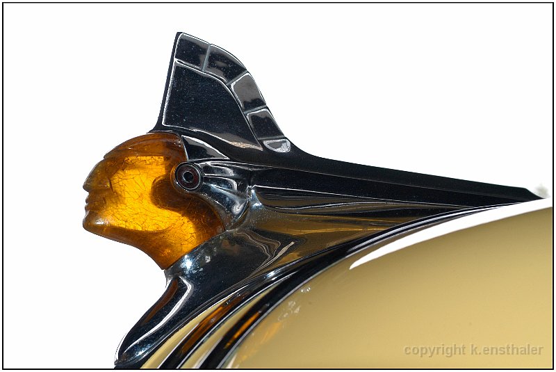 Pontiac Chieftain de Luxe 8 Bj 51